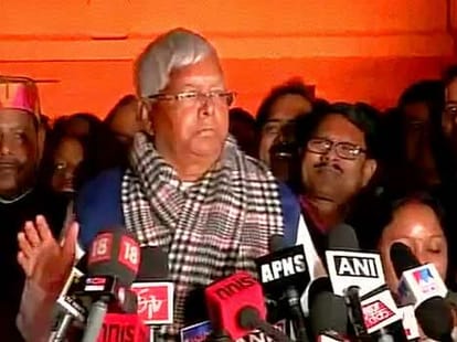 nitish laloo meet pranab mukharjee with his mla's