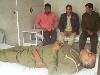 suicide attempt by vehicle owner in police station