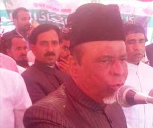 mim attack on akhilesh govt.