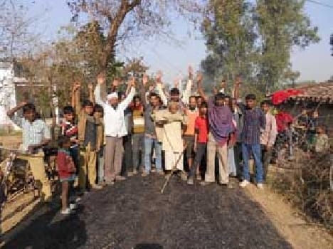 Shoddy building work stopped on the road