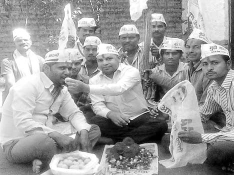 36 people have aap subscribed
