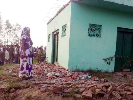 Religious places stress on the break wall