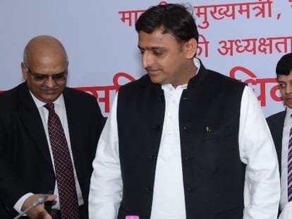Officers change a big decision of UP govt.