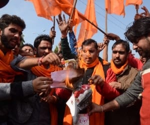 bajrang dal protest against valentine day in jammu