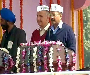 Oath taking ceremony of arvbind kejriwal in delhi