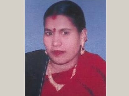 A dead woman found alive in UP.