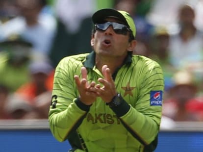 lucky Misbah-ul-Haq farewell with exit in world cup