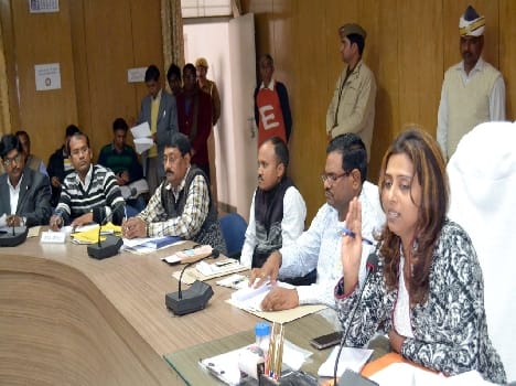 Two hundred meters of the examination centers Section 144 of the periphery
