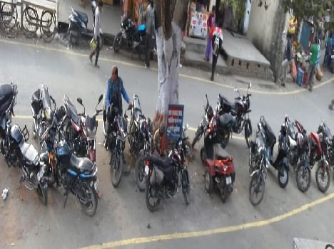 No parking zone 