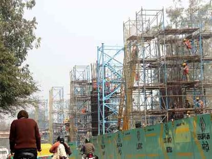 Metro to be start from sep 2016 says chief secretary.