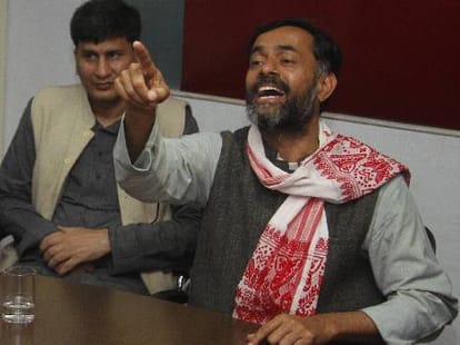 AAP's sting is base for yogendra yadav and prashant bhushan's expelling from PAC