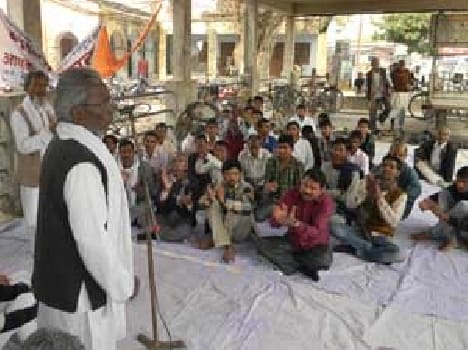 Promised by the picket reminded Kauad
