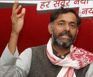 AAP's sting is base for yogendra yadav and prashant bhushan's expelling from PAC