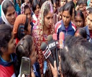 bride protesdst in bihar