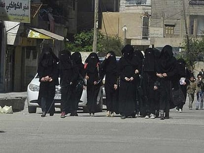 ISIS fighters are taking viagra and involve in brutal sex 