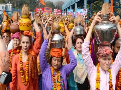 akhara's boycott pilot baba shobhayatra.