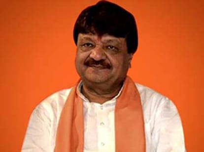 digvijay singh tweet on kailash vijayvrgiya statement
