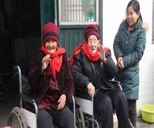 oldest couple whose combined age is 217 years