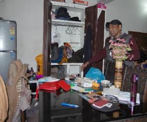 theft in high court staff