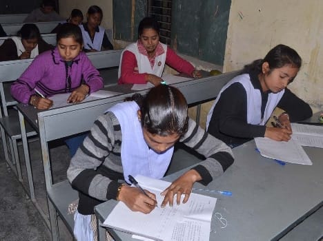 The second day of 5725 Exam , 627 absent