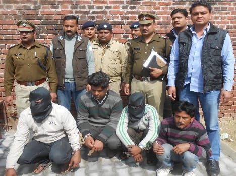 Four arrested, including two contract Kilron UP