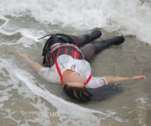 honour kiling in uttar pradesh, man threw daughter in river