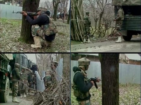 army encounter at baramulla, two terrorist trapped