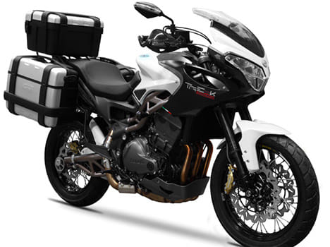 DSK Benelli unveiled 3 new motorcycles for India at the 2015 IBW