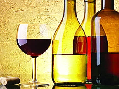 With 110 liters of wine Women , including three arrested