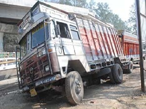 traffic jam in chilbila
