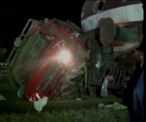 Eight people were killed nalanda when train hit the tata magic.