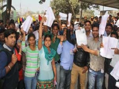 Students protest in IB exam oo the college of Sriram convent school