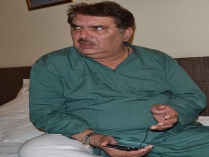raza muraad wanted to be a actor in film industry