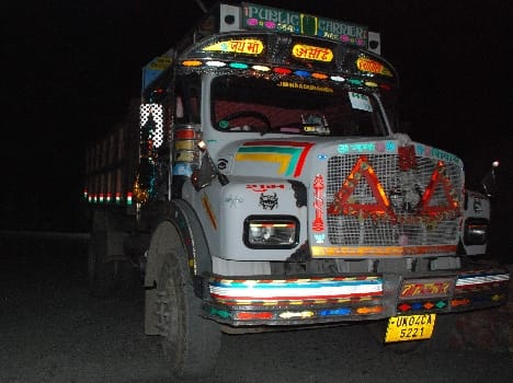 The woman climbed on collision kernel dumper, death