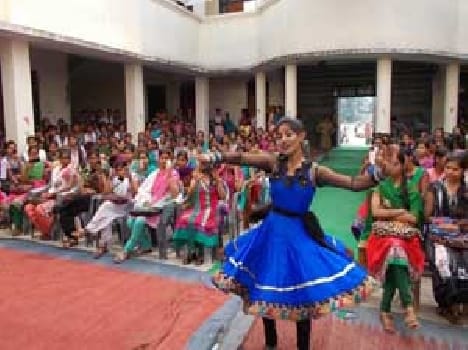 Dance, song girls show their talent