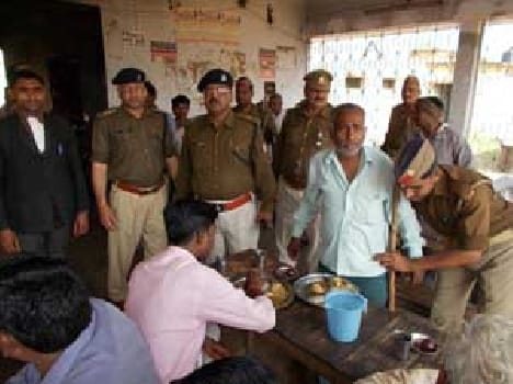 Prohibit Aslha court premises