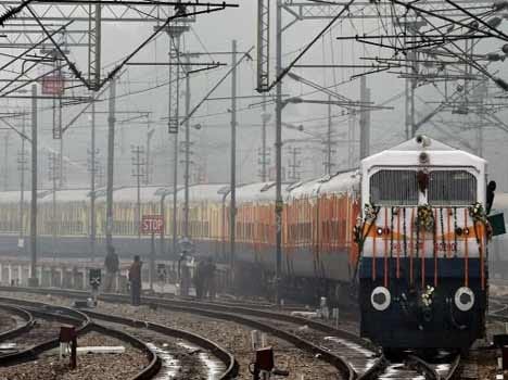 railway should go in private hands, rail budget should be phased out