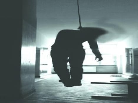 Boyfriend found hanged