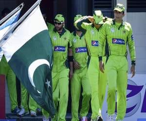 pakistani crickter younis khan denies his retirement from oneday international