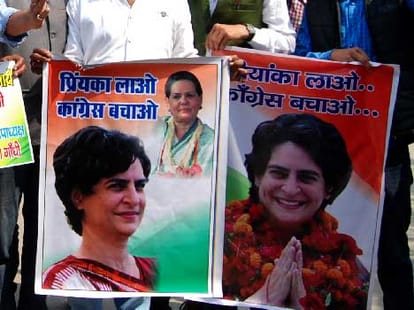 reward announced on missing rahul gandhi in allahabad