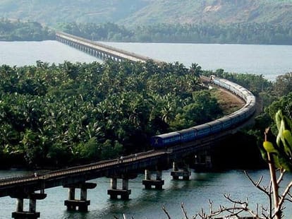 Meaning of train number - Rail budget 2015