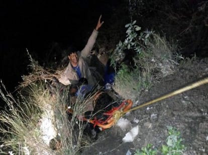 car accident in vikas nagar.