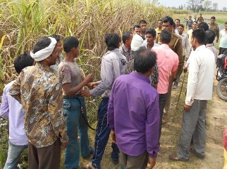 The student killed defecation Agwakr
