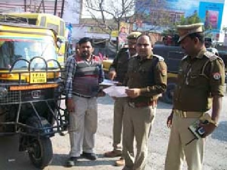 Vehicle checking drive