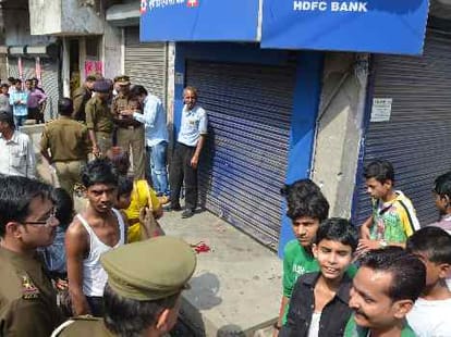 bank robbery in lucknow