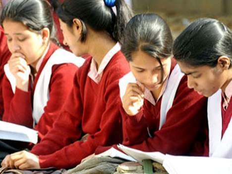datesheet for first to eight class examination.