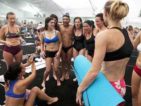 american yoga teacher caught in rape allegation