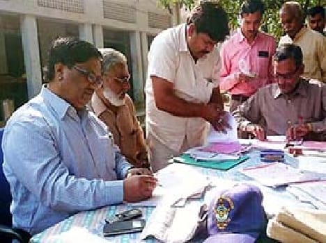 Hublal mass replication in inter-college bharwari