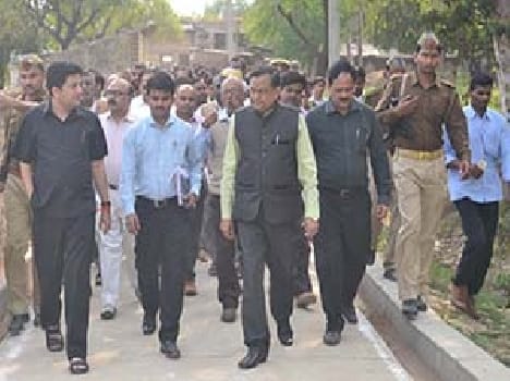Do not bother to meet wage earners holding