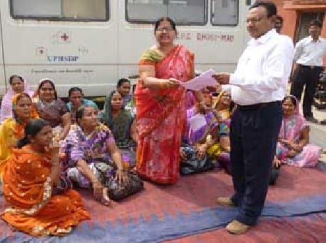 Pay protest meet performance